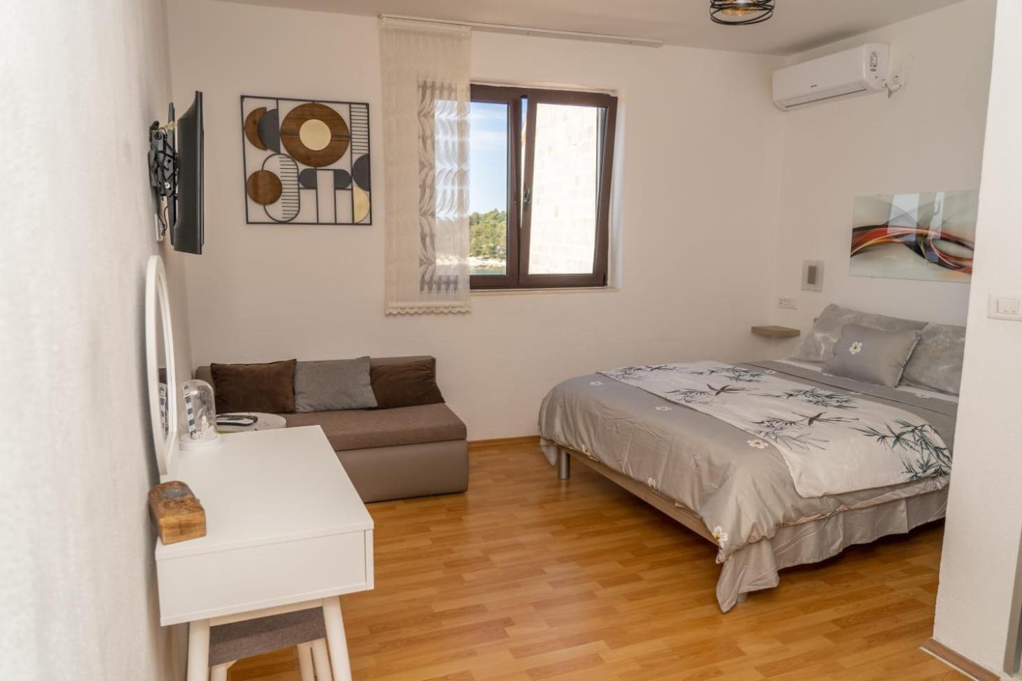 Apartments Caric Hvar Town Bagian luar foto