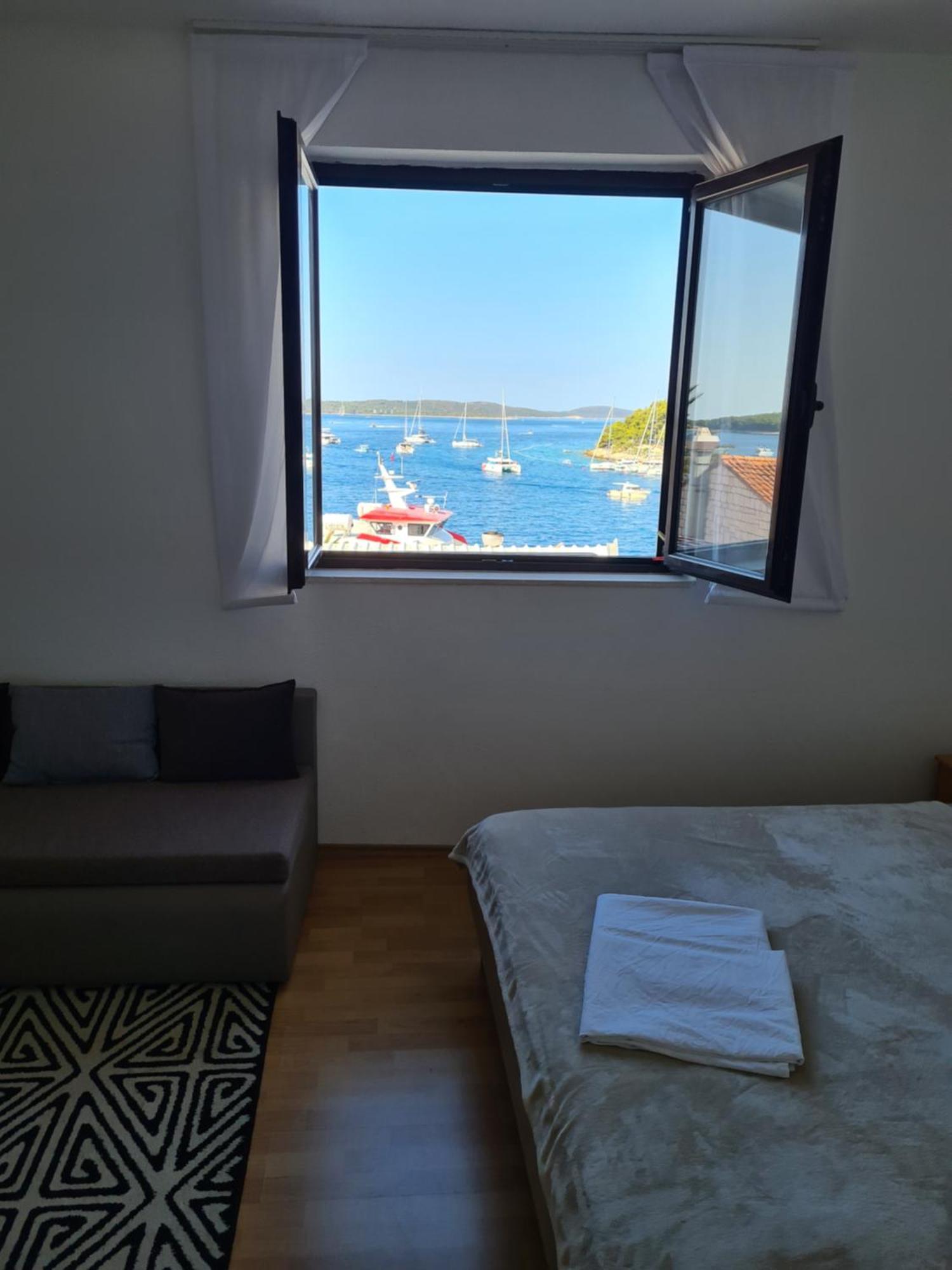 Apartments Caric Hvar Town Ruang foto